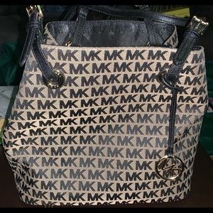 Michael Kors Black and Beige Purse